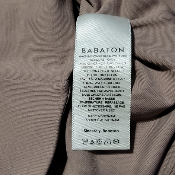 Aritzia Babaton Contour Mock Neck Long Sleeve Crop Top - Picture 6 of 8